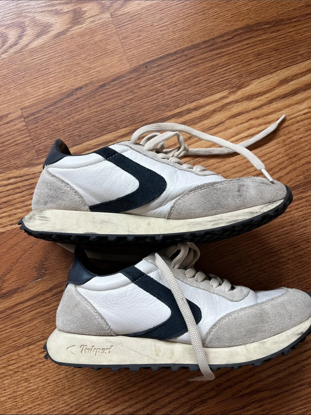 Valsport 1920 Black Leather Sneaker (Size 37)